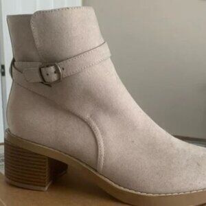 Ann Taylor Loft Suede leather Riding Boot-Missy in Light Pebble Color Size 7 M